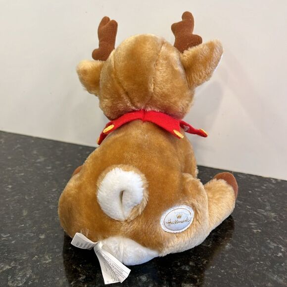 Hallmark Rascal Reindeer Christmas Plush Stuffed Animal - Picture 4 of 9